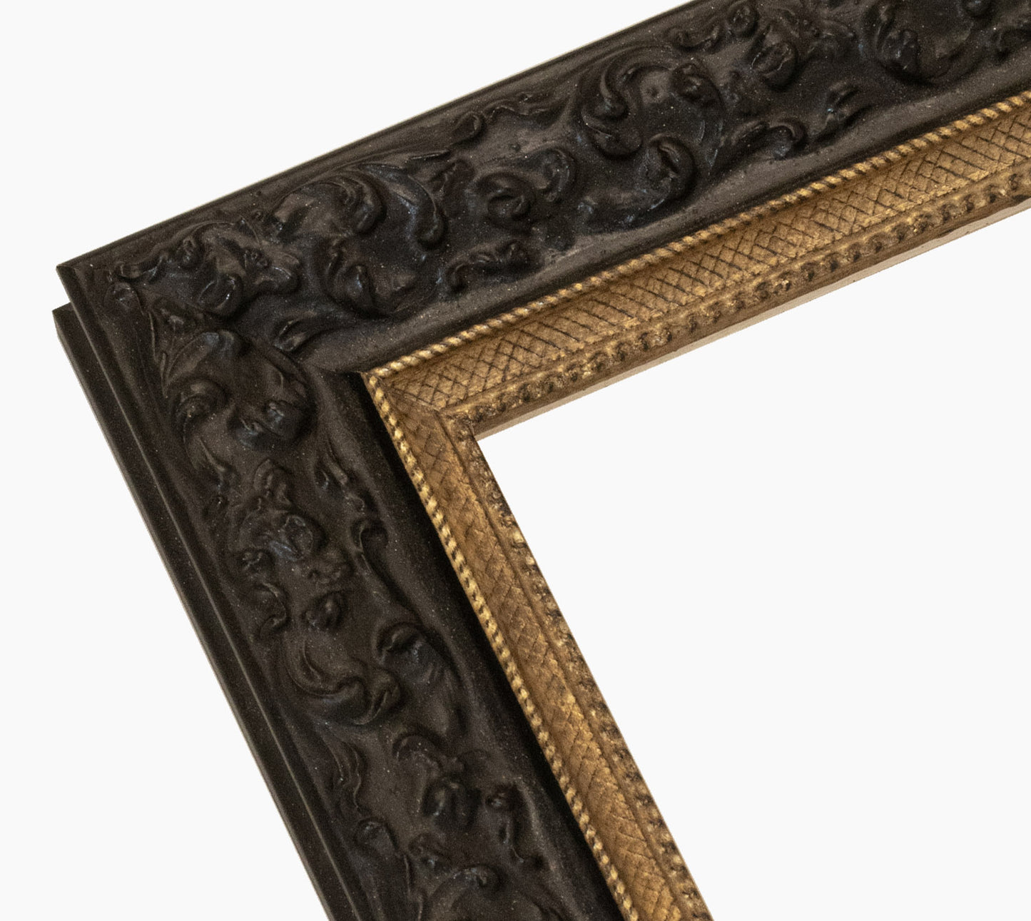 Cadre noire et or en bois sur mesure 4497.601
