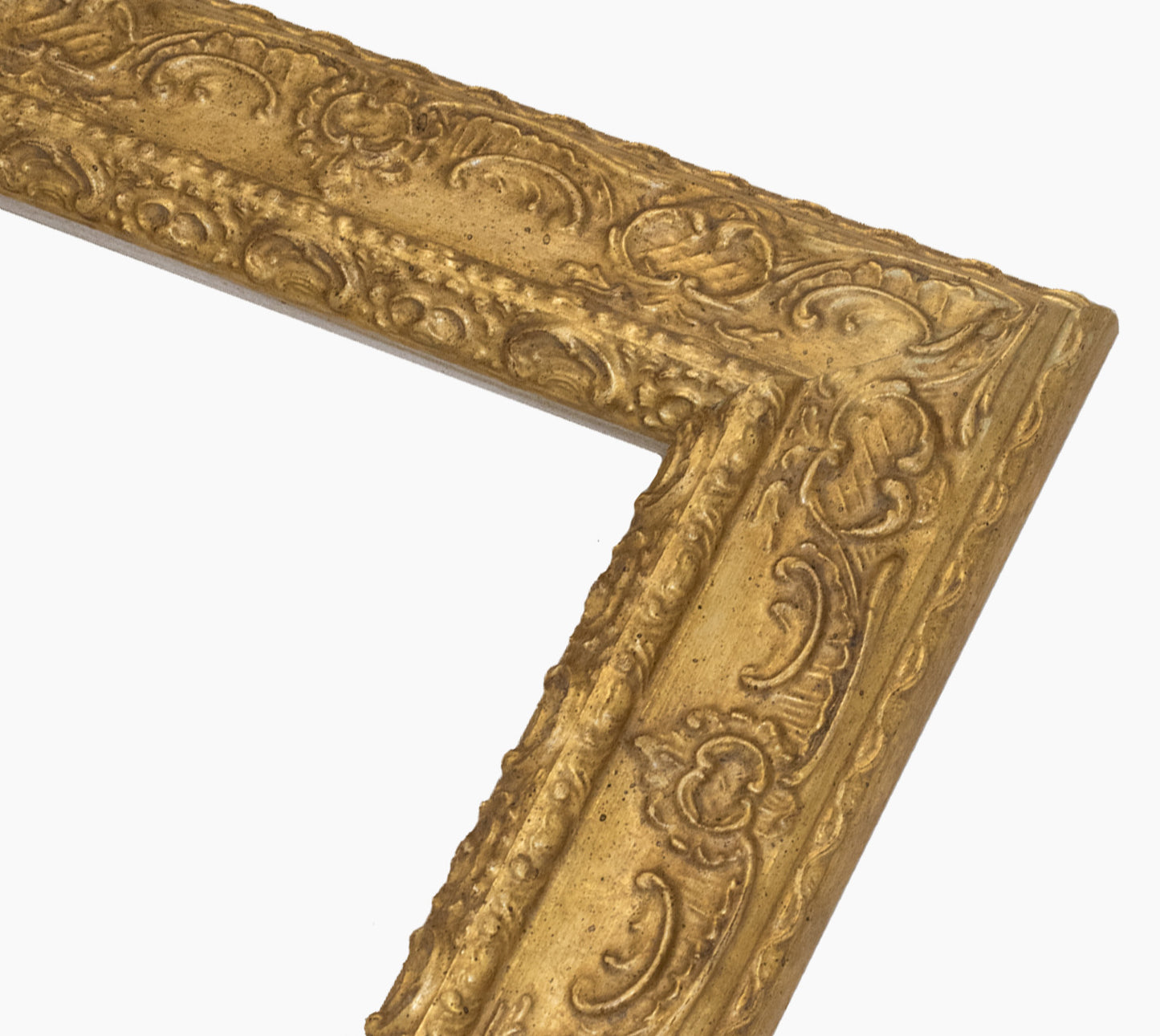 Cadre d'or en bois sur mesure 634.010