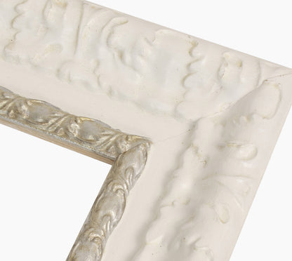Picture frame white wooden with silver 4980.998