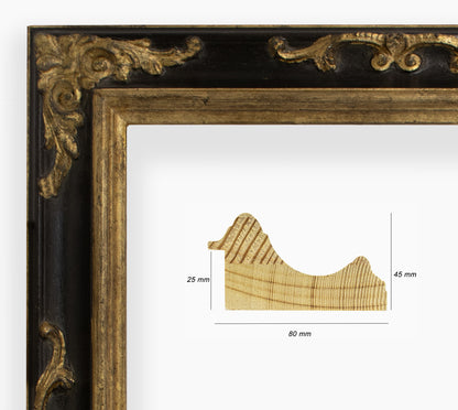 COR.739.601 wooden frame with gold leaf black throat